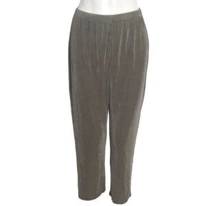 CHICO'S Travelers Crop Pants, 1/M Short, Gray, Elastic Waist, Wrinkle resistant